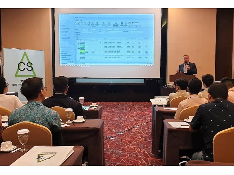 Smart Factory und Industrie 4.0 im Luxton Hotel, Bandung